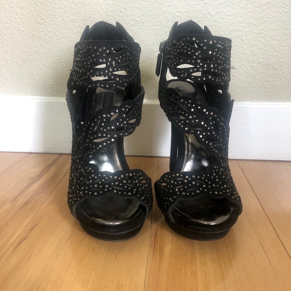 🌹🌹🌹NEW:🌹🌹🌹BCBGMAXAZRIA evening sandals - Picture 3 of 6